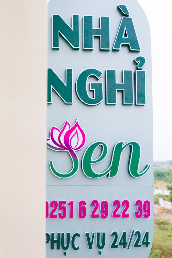 Sen Motel Biên Hòa Extérieur photo